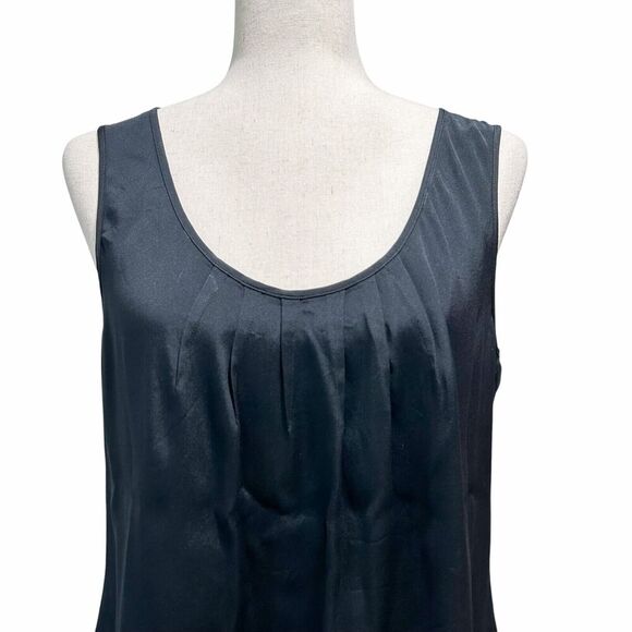 Escada Blouse Size 44 Black Pleated‎ Sleeveless Scoopneck Top Dressy Classic - Picture 2 of 9